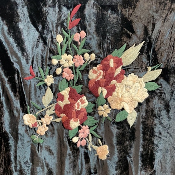 Abercrombie & Fitch Embroidered Valerie Kimono - Picture 3 of 4